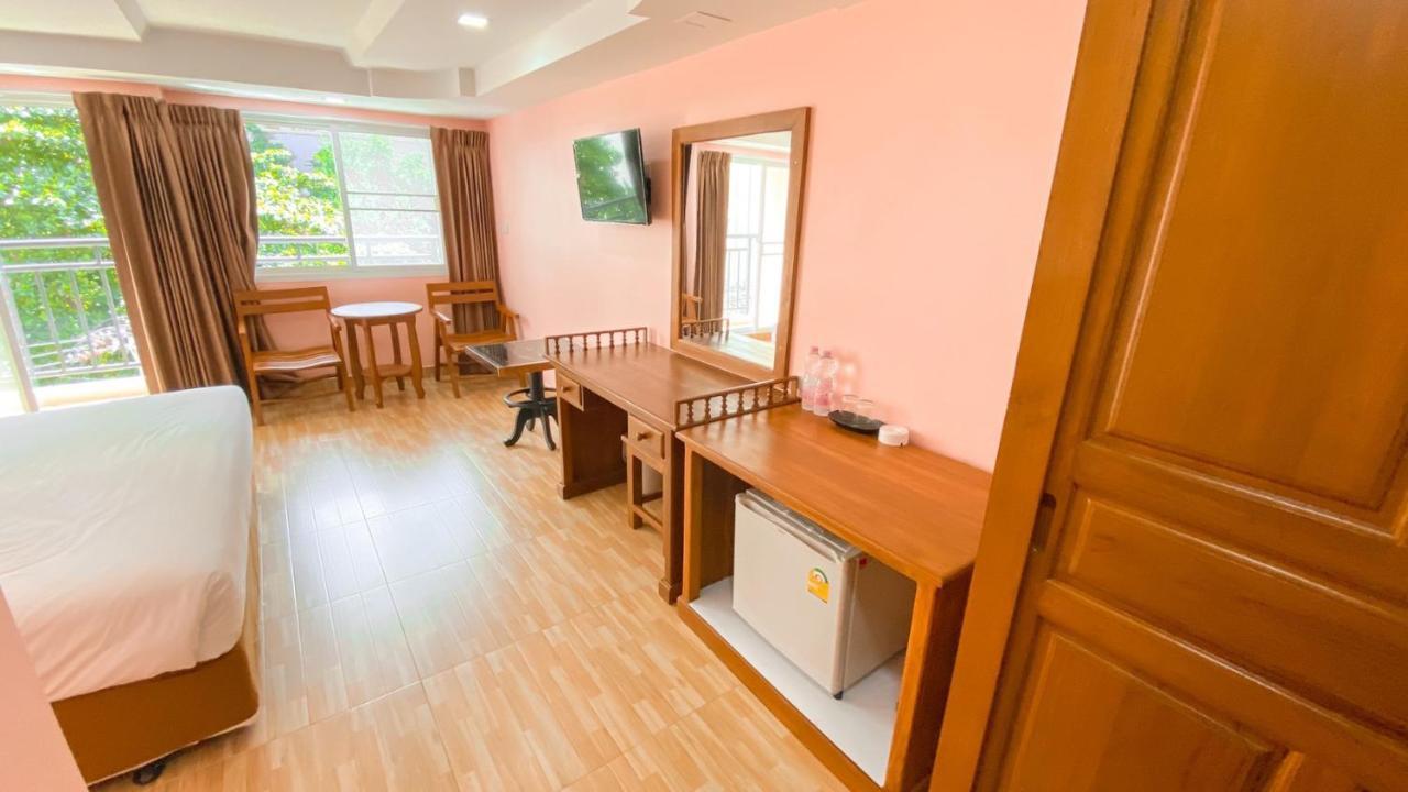A.A. Pattaya Golden Beach Hotel Exterior foto