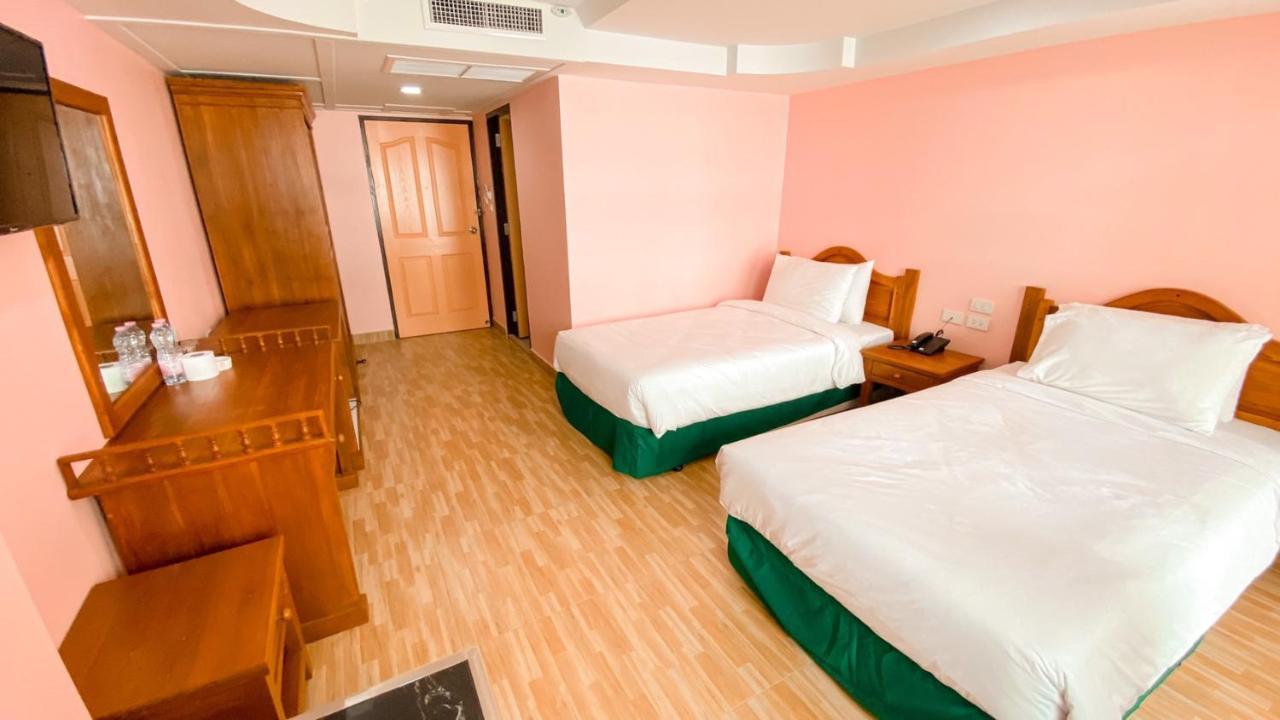A.A. Pattaya Golden Beach Hotel Exterior foto
